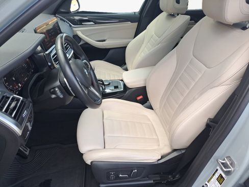 Used 2024 BMW X3 M40i image 9