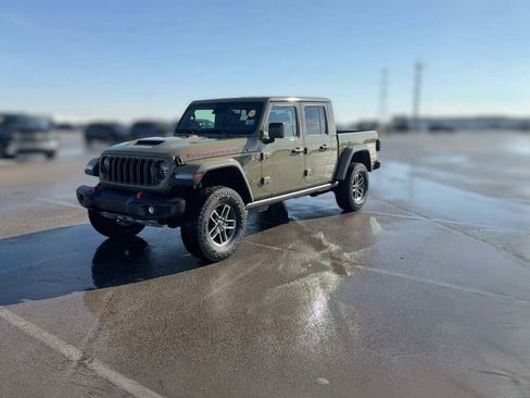 New 2026 Jeep Gladiator Mojave image 4