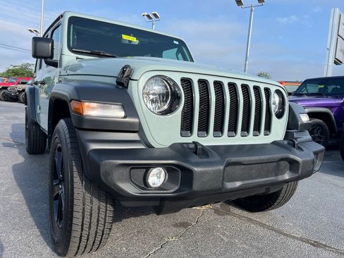 Used 2023 Jeep Wrangler Unlimited Sport AWD/4WD image 49