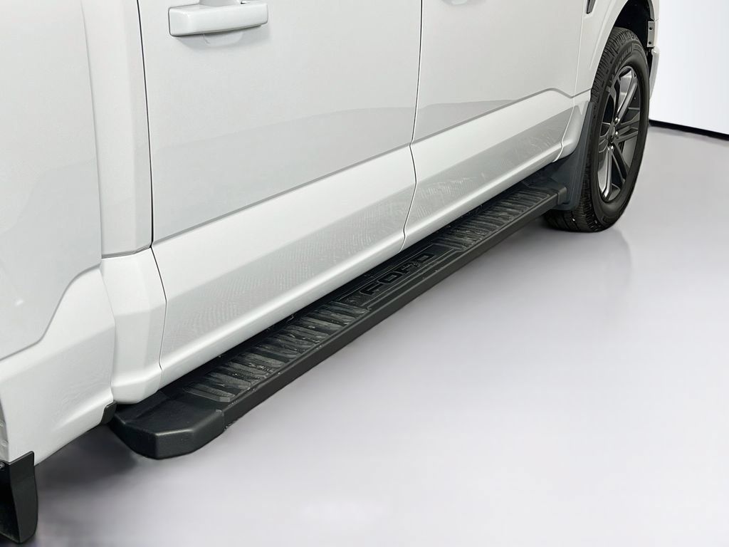 Used 2023 Ford F150 Lariat w/ Equipment Group 502A High AWD/4WD image 30