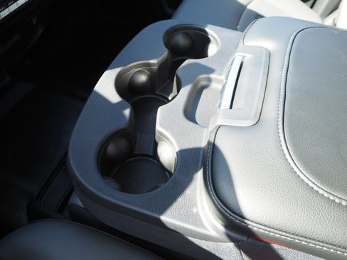 New 2024 RAM 5500 Tradesman w/ Chrome Appearance Group image 25