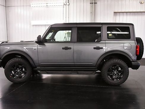 New 2025 Ford Bronco Big Bend w/ Black Diamond Package image 4