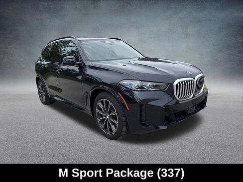 Used 2025 BMW X5 xDrive50e w/ M Sport Package AWD/4WD image 9