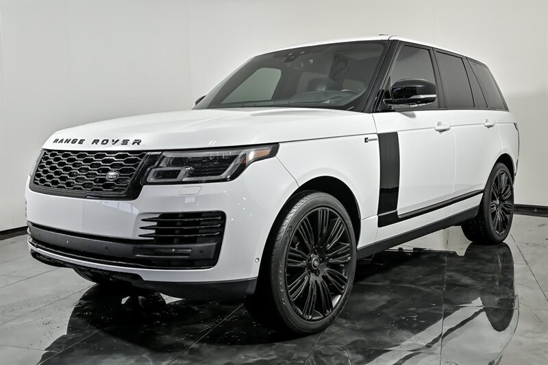 Used 2018 Land Rover Range Rover Supercharged AWD/4WD image 5