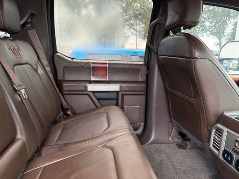 Used 2017 Ford F250 King Ranch w/ King Ranch Ultimate Package AWD/4WD image 12