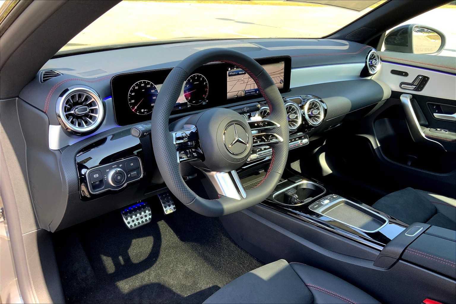 Certified 2026 Mercedes-Benz CLA 250 4MATIC image 9
