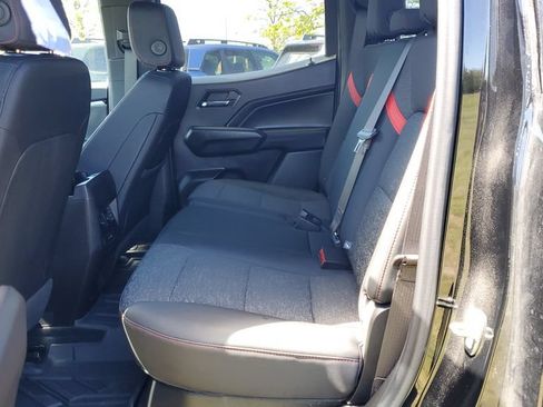 Used 2023 Chevrolet Colorado Z71 w/ Z71 Convenience Package 2 AWD/4WD image 23