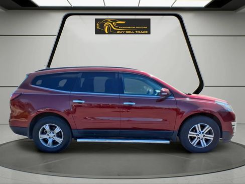 Used 2017 Chevrolet Traverse LT AWD/4WD image 6