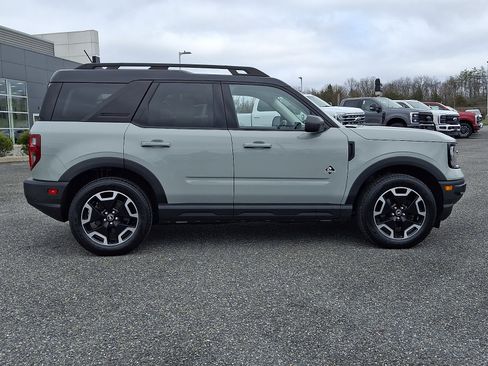 Certified 2022 Ford Bronco Sport Outer Banks w/ Tech Package image 7