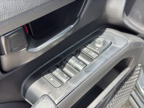 Used 2026 Toyota Tacoma SR5 RWD image 16