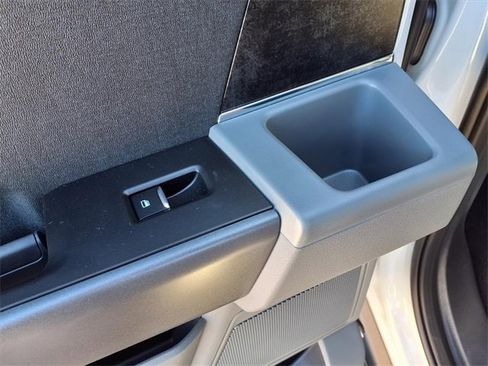 New 2025 Ford F150 Lightning XLT image 8