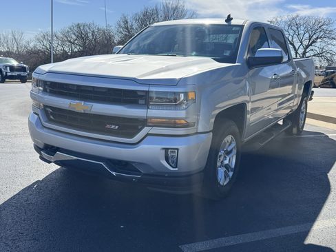 Used 2017 Chevrolet Silverado 1500 LT w/ All Star Edition image 2