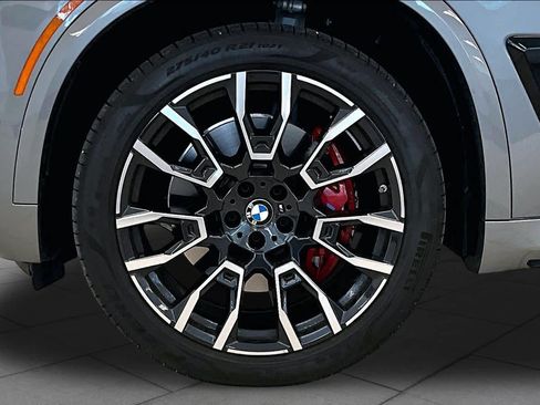 Used 2025 BMW X5 xDrive40i w/ M Sport Package AWD/4WD image 10