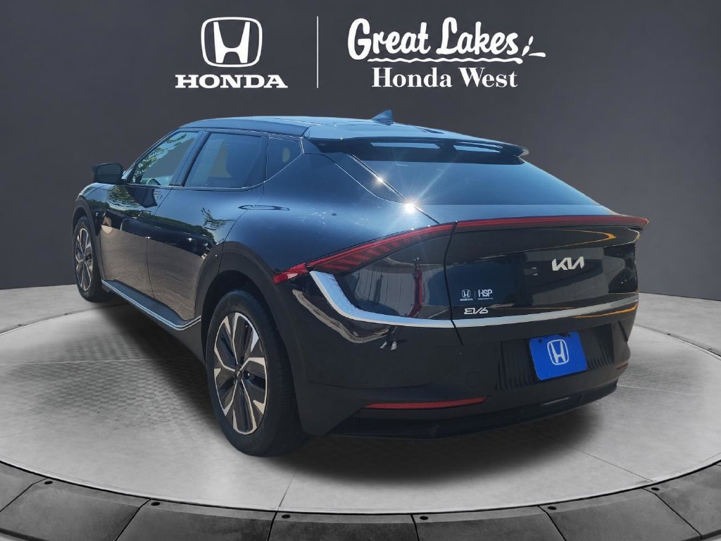 Used 2024 Kia EV6 Light AWD/4WD image 3