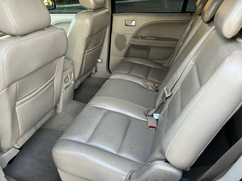 Used 2006 Ford Freestyle Limited image 8