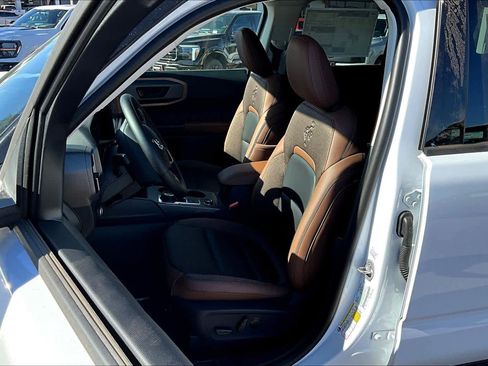 New 2025 Ford Bronco Sport Outer Banks w/ Outer Banks Tech Package+ image 9