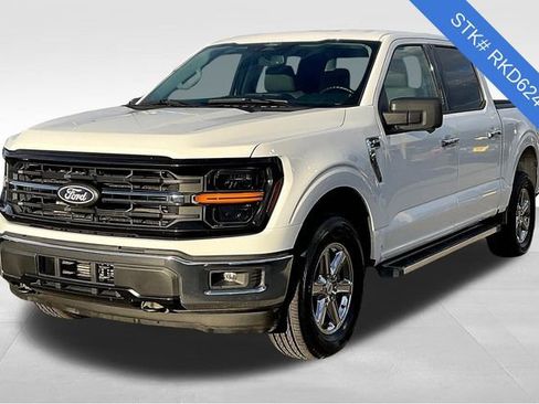 Used 2024 Ford F150 XLT image 2