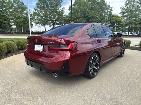 Certified 2025 BMW 330i xDrive Sedan w/ M Sport Package AWD/4WD image 5