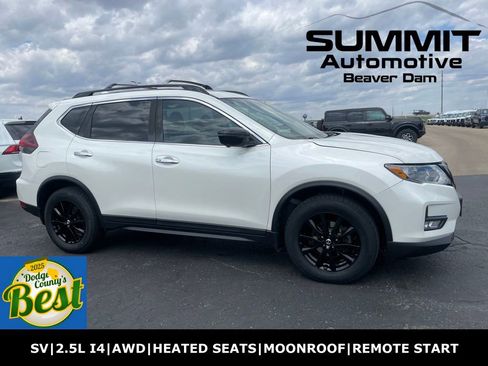 Used 2018 Nissan Rogue SV AWD/4WD image 1