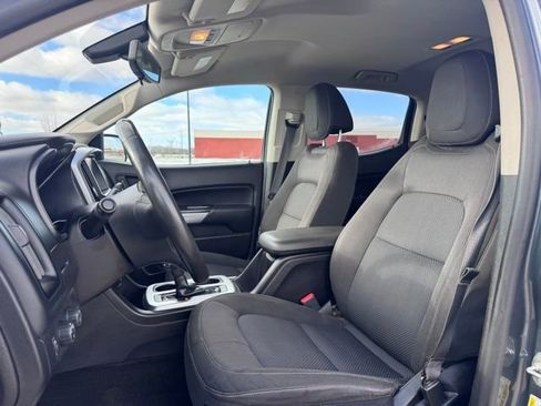 Used 2015 Chevrolet Colorado LT image 6