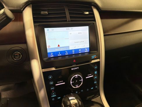 Used 2012 Ford Edge Limited AWD/4WD image 16