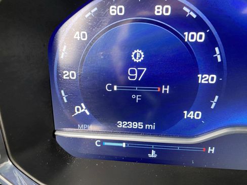 Used 2023 Chevrolet Silverado 1500 LT image 24