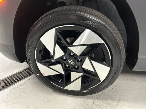 New 2026 Hyundai Kona Limited image 9