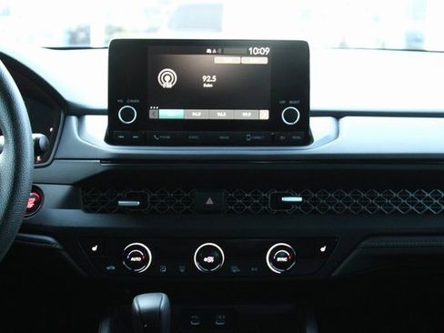 Used 2024 Honda Accord EX image 21