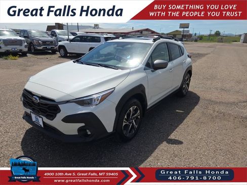 Used 2024 Subaru Crosstrek 2.0i Premium AWD/4WD image 3