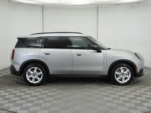 Used 2025 MINI Cooper Countryman S image 5