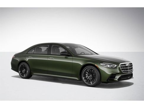 New 2025 Mercedes-Benz S 580 4MATIC Sedan image 12
