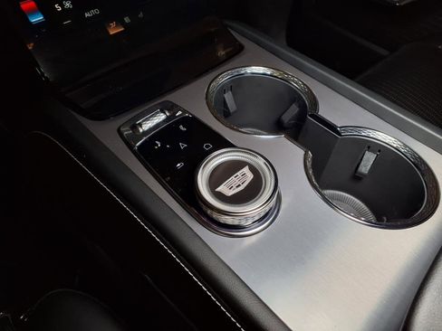 New 2026 Cadillac Vistiq Luxury image 19