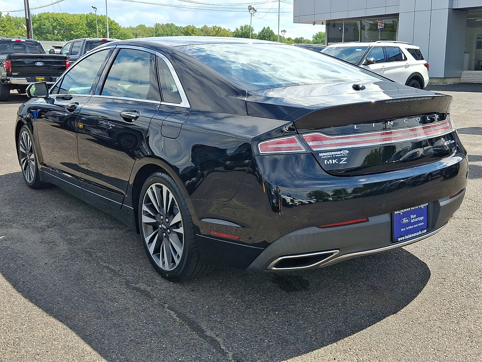 Used 2019 Lincoln MKZ Reserve AWD/4WD image 5