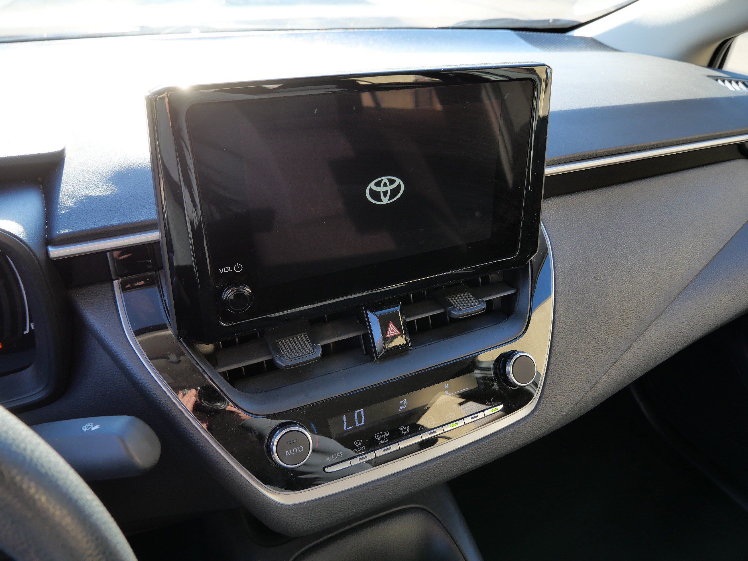 Certified 2026 Toyota Corolla LE FWD image 23