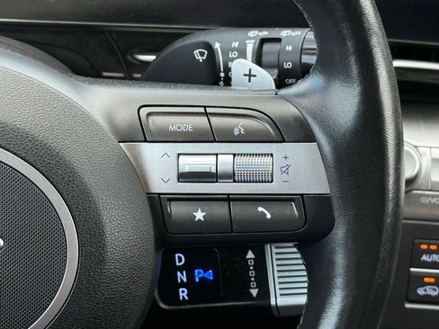 Used 2024 Hyundai Kona Limited AWD/4WD image 21