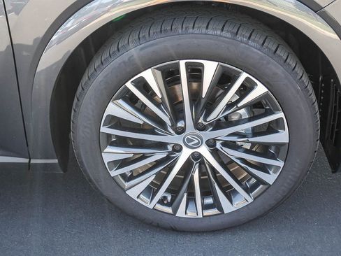 New 2026 Lexus RX 350 AWD image 9