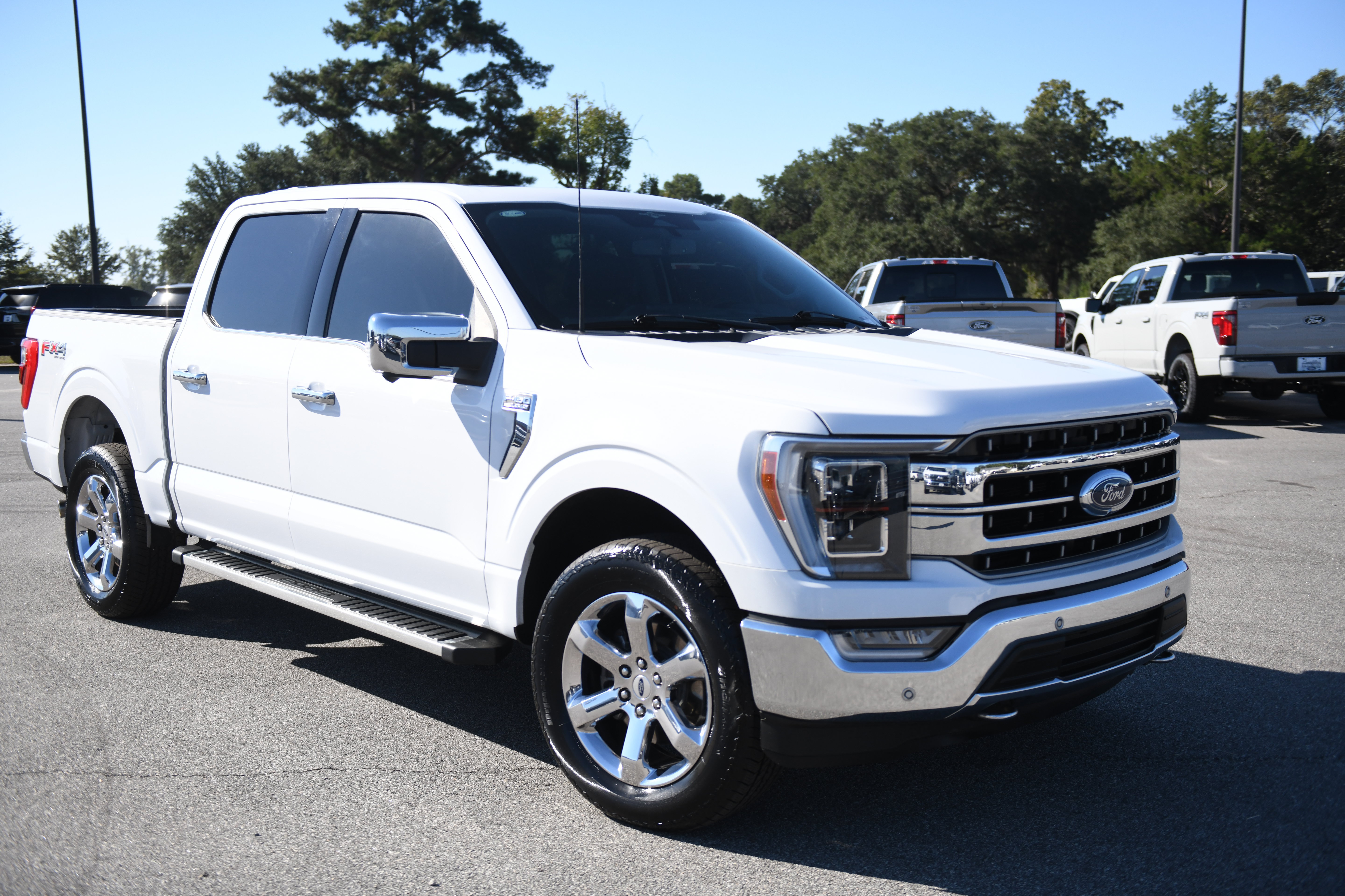Used 2023 Ford F150 Lariat w/ Equipment Group 502A High AWD/4WD image 3