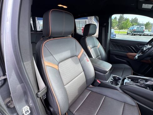 Used 2023 GMC Canyon AT4 w/ AT4 Premium Package AWD/4WD image 28