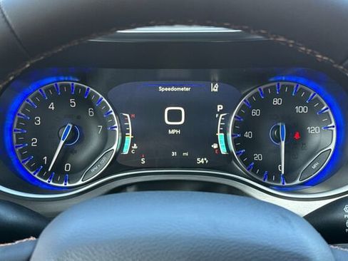 New 2026 Chrysler Pacifica Pinnacle image 24