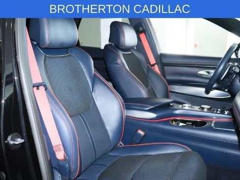 Used 2023 Genesis GV70 2.5T w/ Sport Prestige Package AWD/4WD image 23