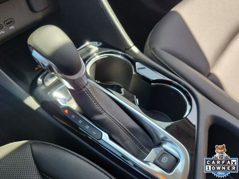 Used 2024 Buick Encore GX Sport Touring w/ Advanced Technology Package FWD image 30