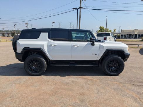 New 2026 GMC Hummer EV SUV AWD/4WD image 7