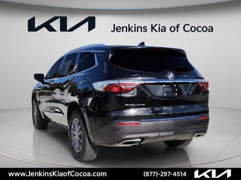 Used 2023 Buick Enclave Essence w/ Trailering Package, 5000 lbs. FWD image 6