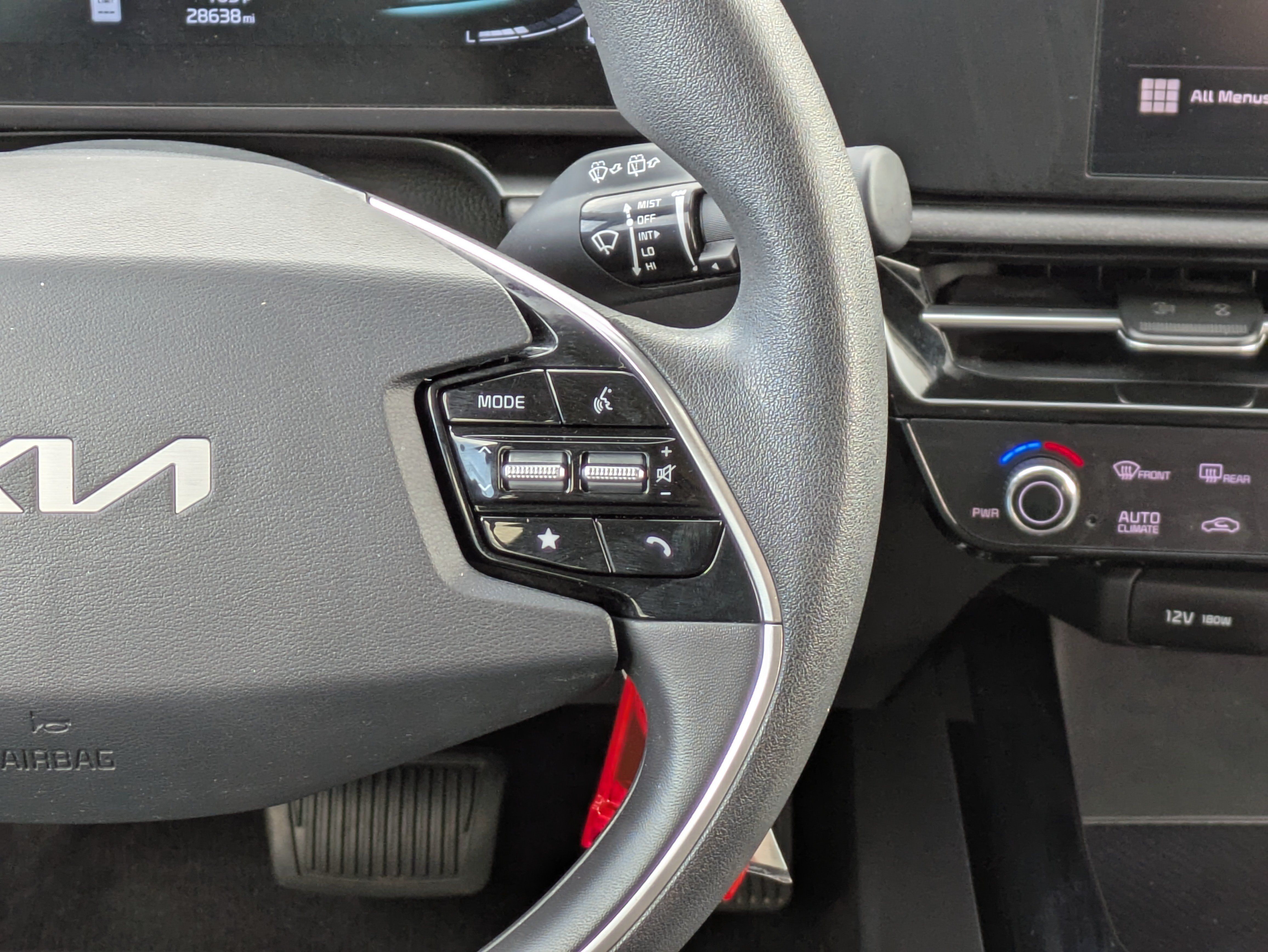 Certified 2025 Kia Niro LX FWD image 22