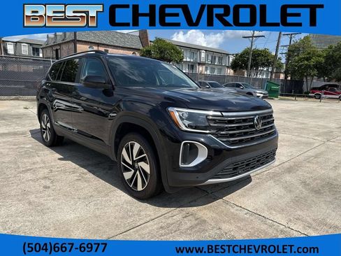 Used 2025 Volkswagen Atlas SE FWD image 1