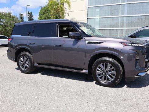 Certified 2025 INFINITI QX80 Pure RWD image 12