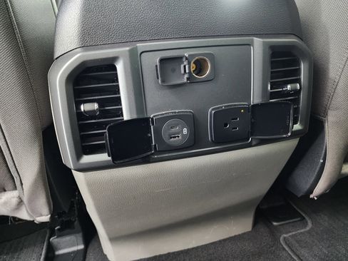 Used 2021 Ford F250 XLT w/ Tremor Off-Road Package image 36