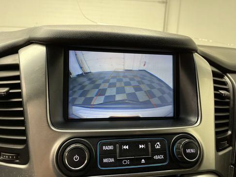 Used 2019 Chevrolet Tahoe LS AWD/4WD image 5