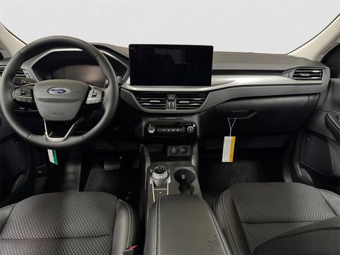 New 2025 Ford Escape SE w/ Class II Trailer Tow Package image 11