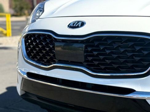 Used 2022 Kia Sportage EX w/ EX Technology Package image 13